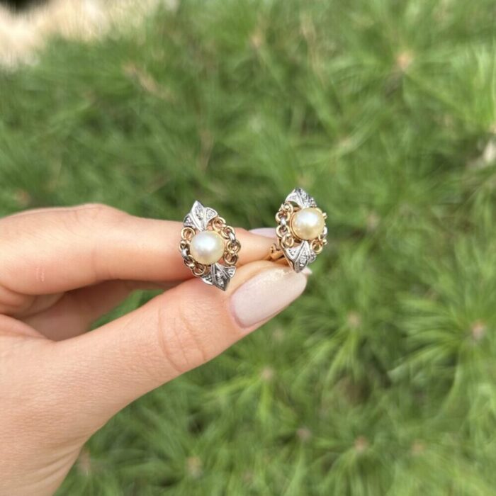 Cercei clips vintage din aur de 18k cu perlute si diamante naturale