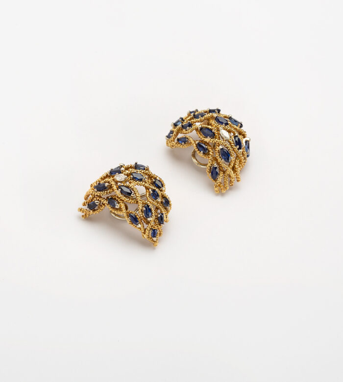 Cercei clips din aur de 18k cu safire si diamante naturale
