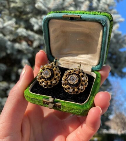 Cercei vintage din aur de 18k cu email negru si diamante naturale