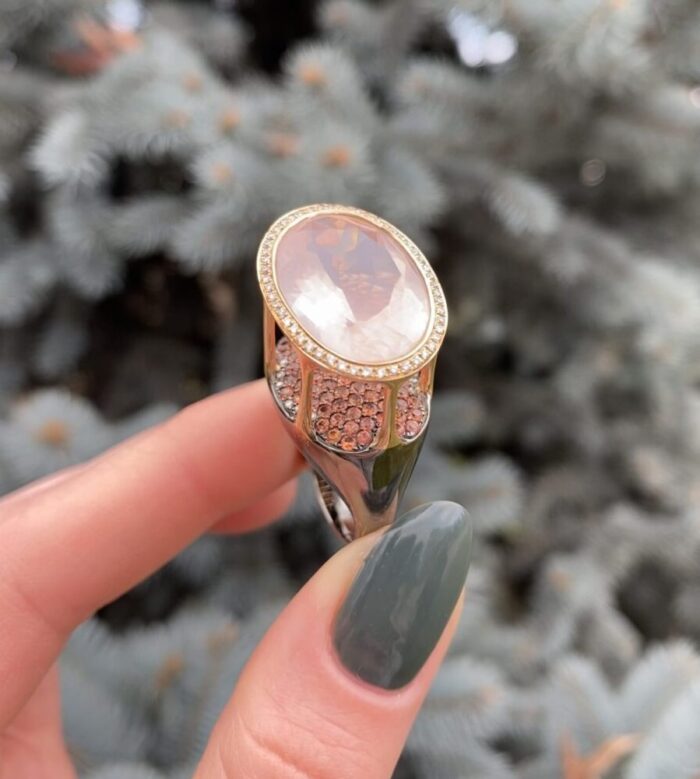 Inel din aur roz  si negru de 18k cu turmalina roz, safire si diamante naturale