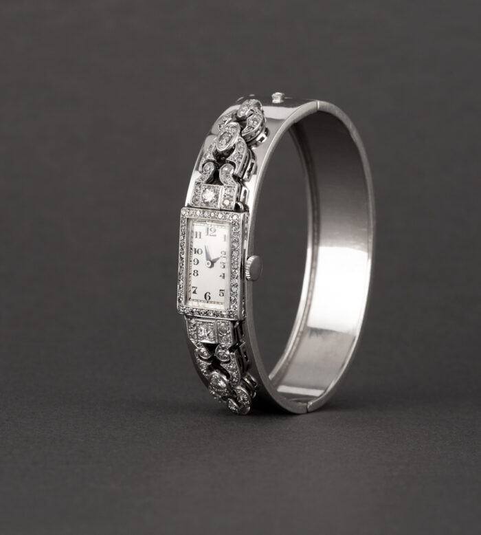 Bratara ceas Art Deco din aur alb de 18k cu diamante naturale