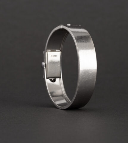 Bratara ceas Art Deco din aur alb de 18k cu diamante naturale