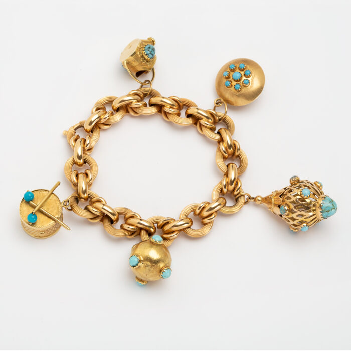 Bratara vintage cu talismane din aur de 18k si turcoaz