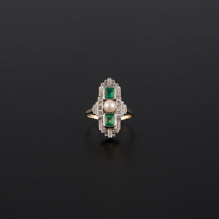 Inel autentic Art Deco din aur de 14k si platina cu perluta, smaralde si diamante naturale