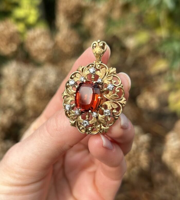 Brosa pandant vintage din aur de 18k cu citrin si diamante naturale