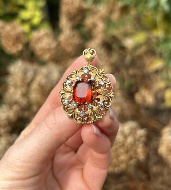 Brosa pandant vintage din aur de 18k cu citrin si diamante naturale