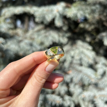 Inel din aur de 18k cu peridot si diamante naturale