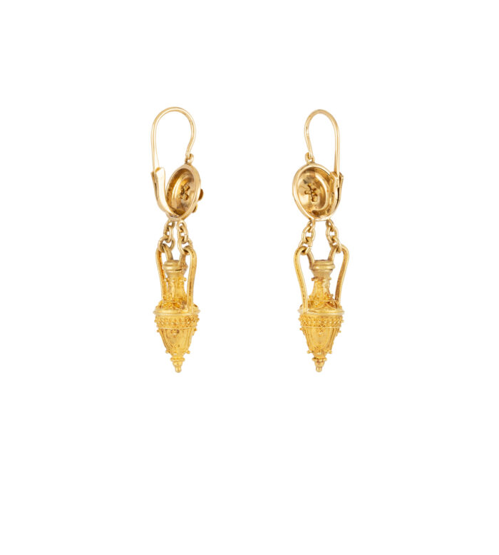 Cercei lungi vintage cu anfora din aur de 18k si diamante naturale