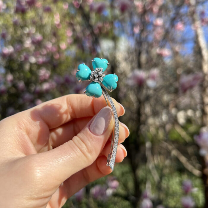 Brosa din aur alb de 14k cu diamante si turcoaz naturale