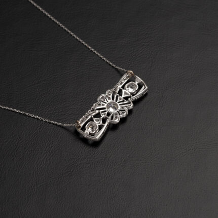 Colier vintage din aur alb de 18k cu diamante naturale
