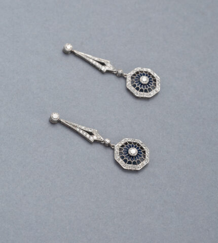 Cercei lungi autentici Art Deco din platina cu email si diamante naturale