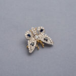 Fluturas din aur de 18k si platina cu safire si diamante naturale