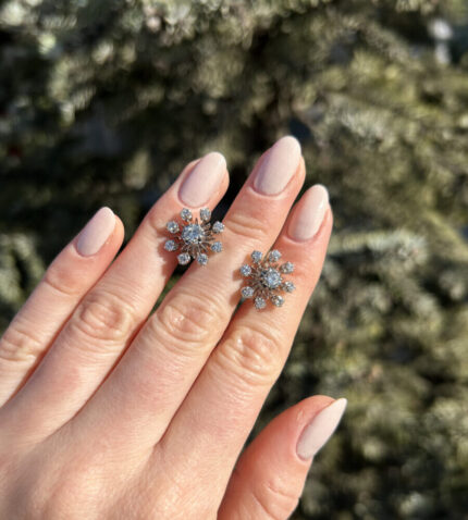 Cercei din aur alb de 18k cu diamante naturale