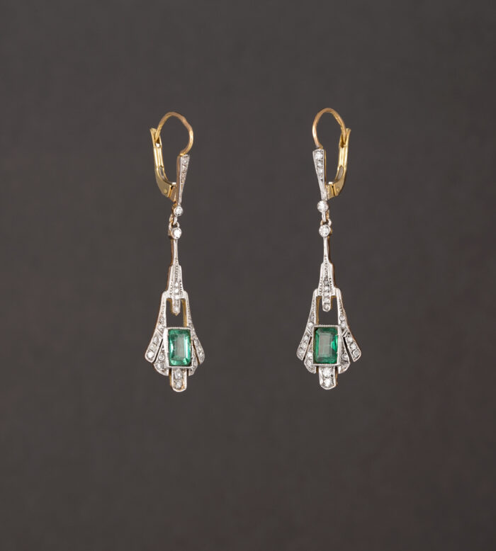 Cercei autentici Art Deco din aur de 18k si platina cu smarald si diamante naturale