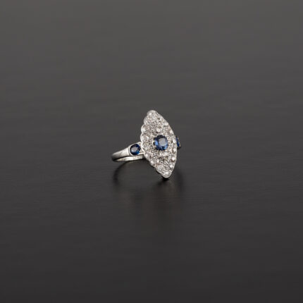 Inel Art Deco din platina si aur alb de 18k cu safire si diamante naturale