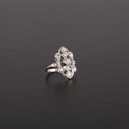 Inel autentic Art Deco din platina cu diamante naturale