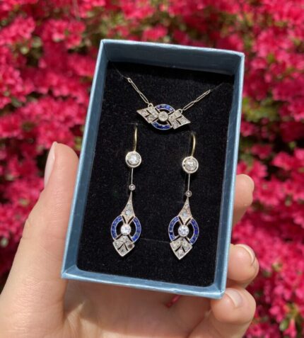 Set autentic Art Deco din aur de 18k cu safire si diamante naturale
