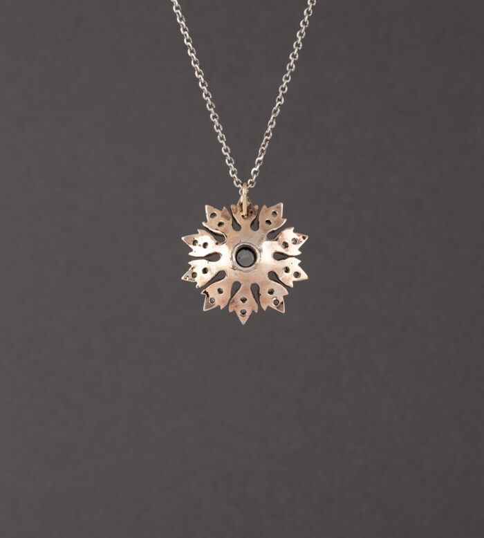Colier vintage din argint si aur de 12k cu diamante naturale