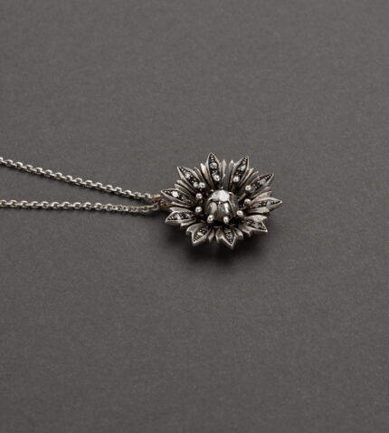 Colier vintage din argint si aur de 12k cu diamante naturale