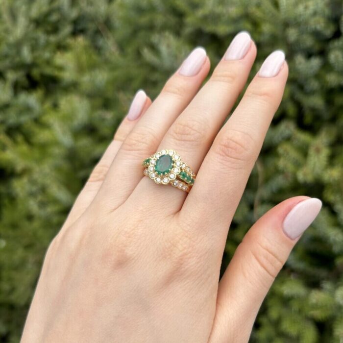 Inel din aur de 18k cu smaralde si diamante naturale