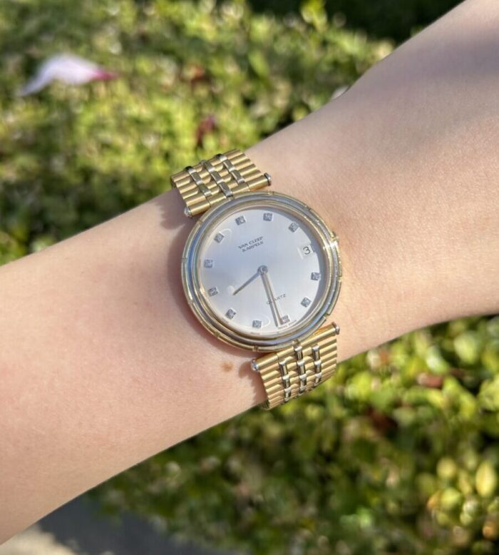 Ceas original Van Cleef & Arpels din aur alb si galben de 18k cu diamante naturale