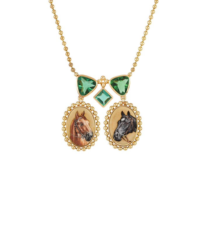 Colier vintage din aur de 14k cu pictura in email si turmalina verde