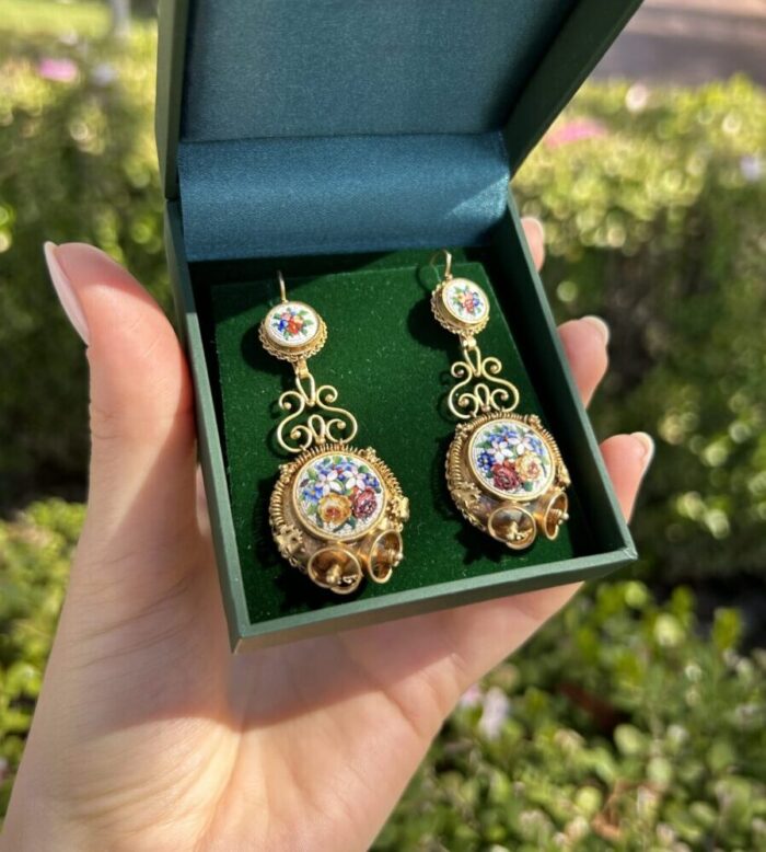 Cercei vintage 2 in 1 anii 1800 din aur de 18k cu micromozaic venetian