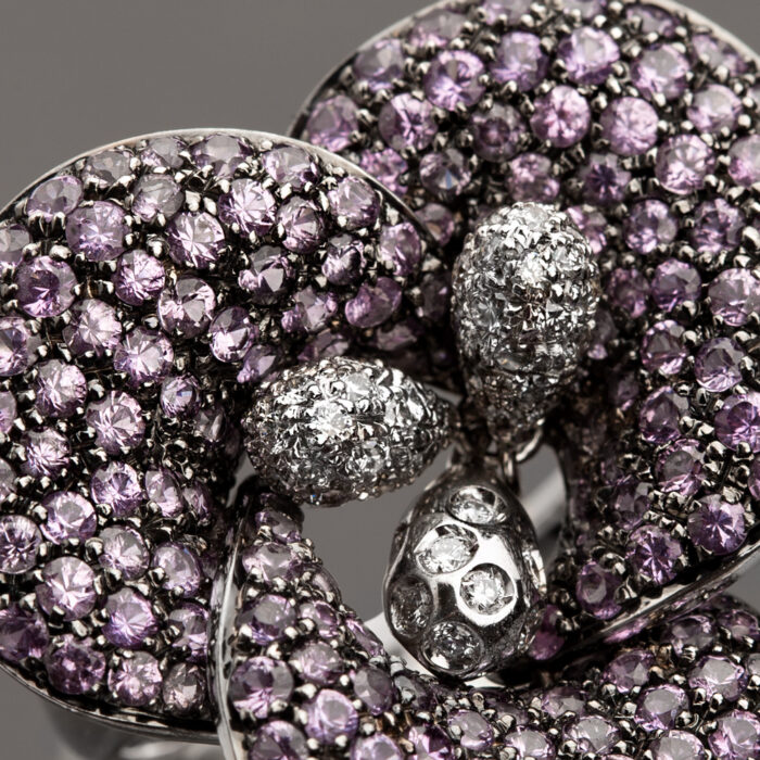 Set din aur alb de 18k cu safire si diamante naturale