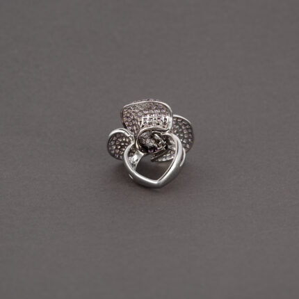 Set din aur alb de 18k cu safire si diamante naturale