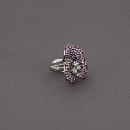 Set din aur alb de 18k cu safire si diamante naturale