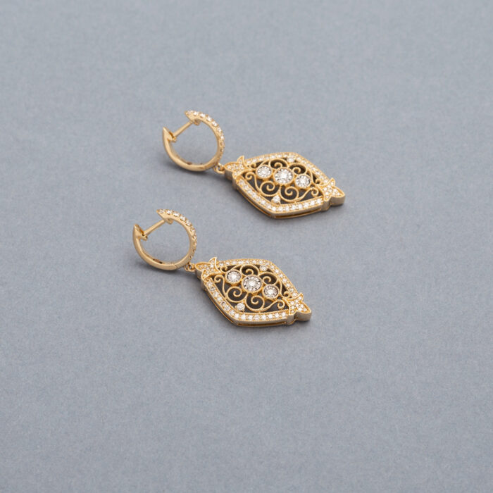 Cercei lungi din aur de 14k cu diamante naturale