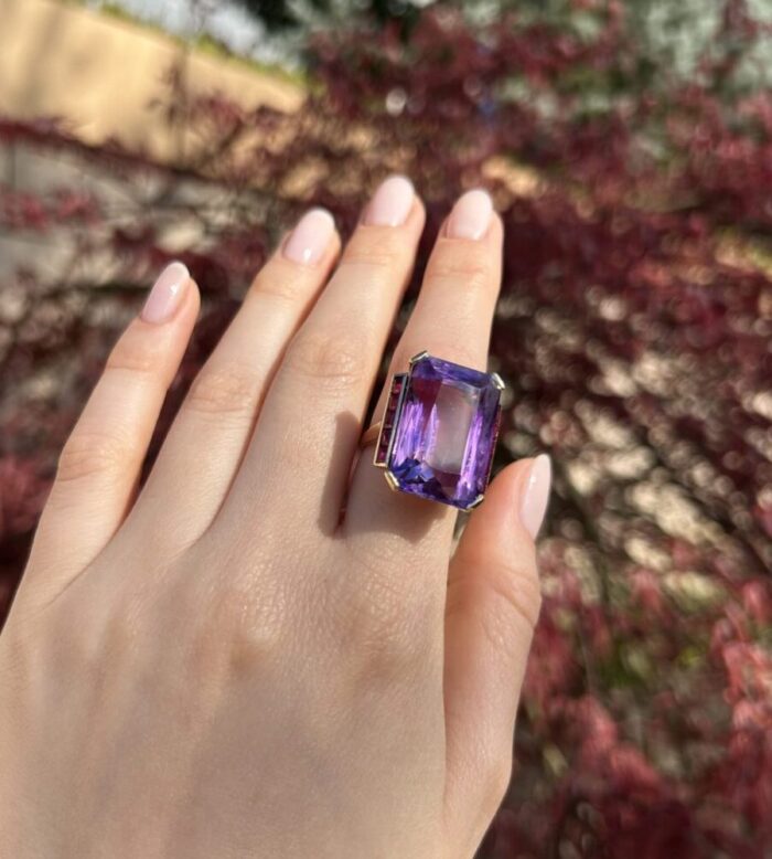 Inel Art Deco din aur de 18k cu ametist si rubine naturale
