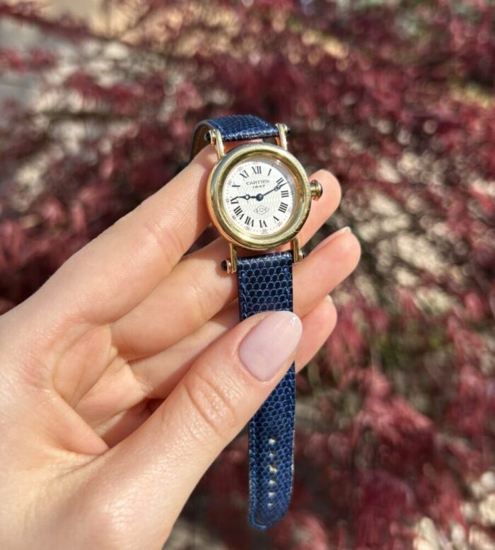 Ceas original Cartier din aur de 18k si safire