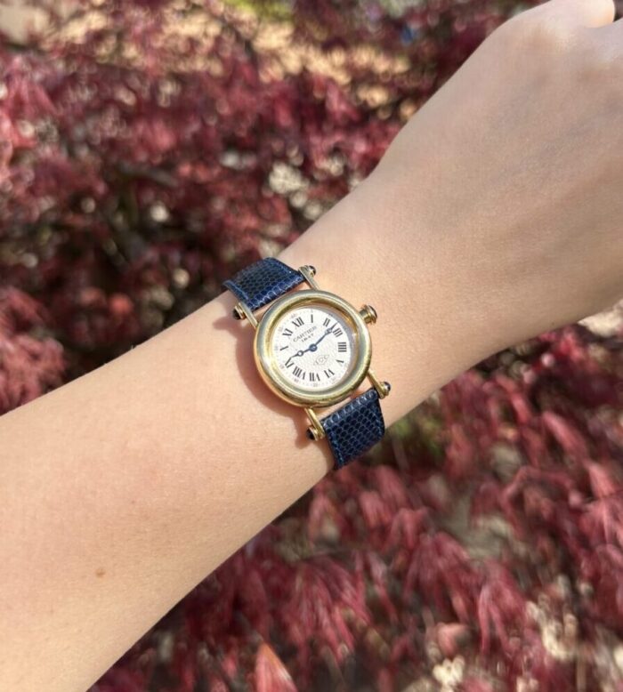 Ceas original Cartier din aur de 18k si safire