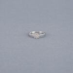 Inel din aur alb de 18k cu diamante naturale